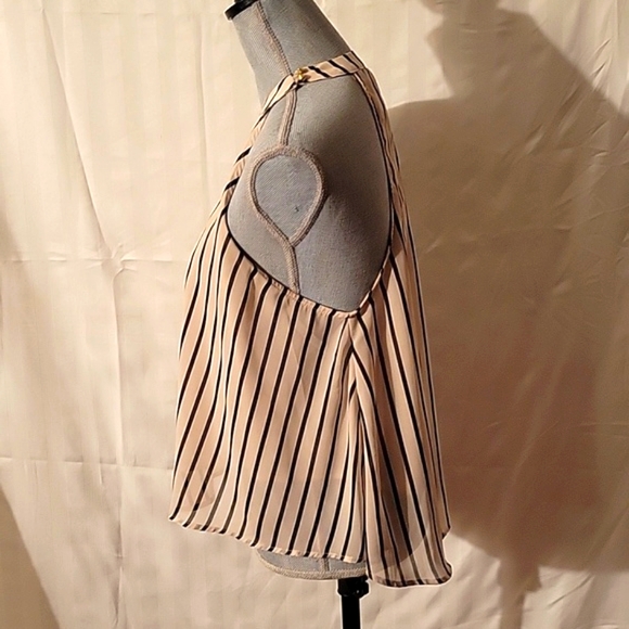 ASTR High Neck Striped Sleeveless  Blouse, Size: S - Picture 5 of 11